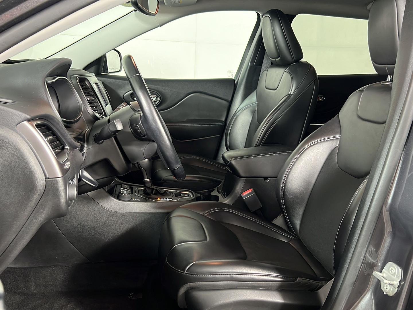 Used 2021 Gy Jeep Latitude plus image 10