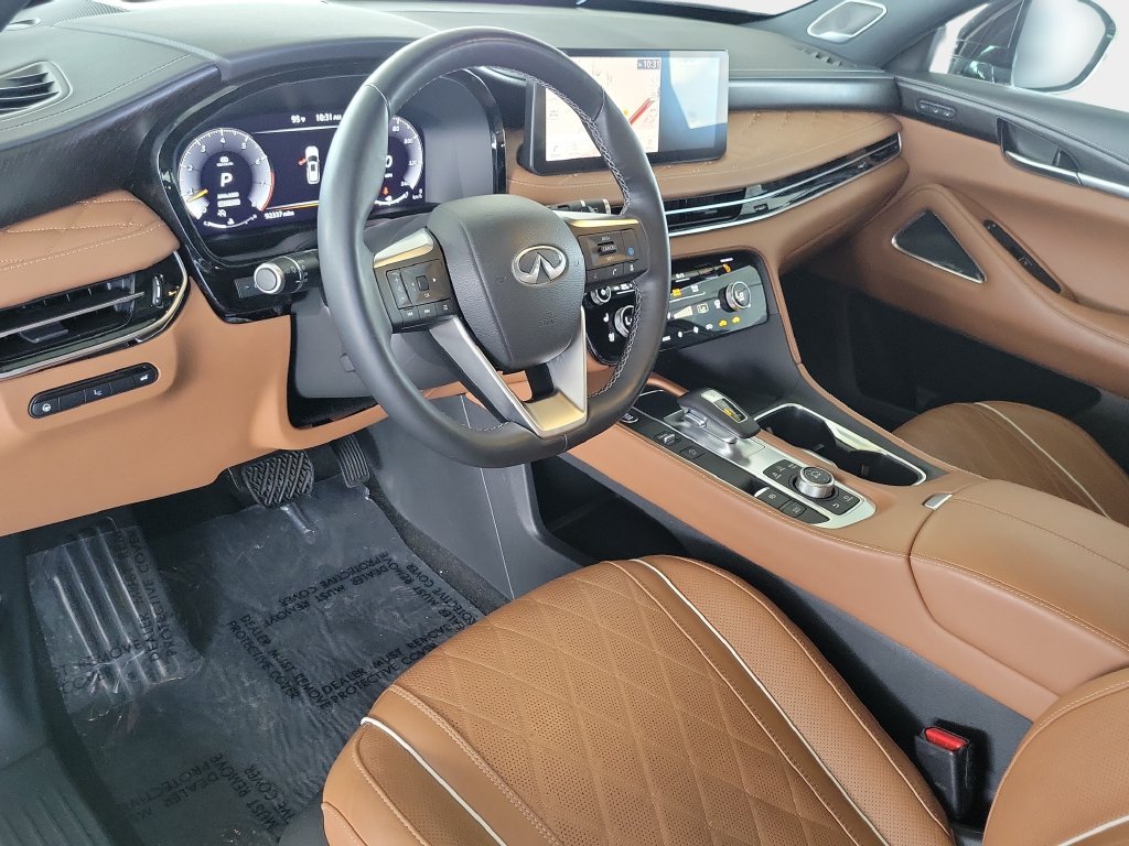 Used 2023 Warm Titanium/Black Obsidian INFINITI Autograph image 27