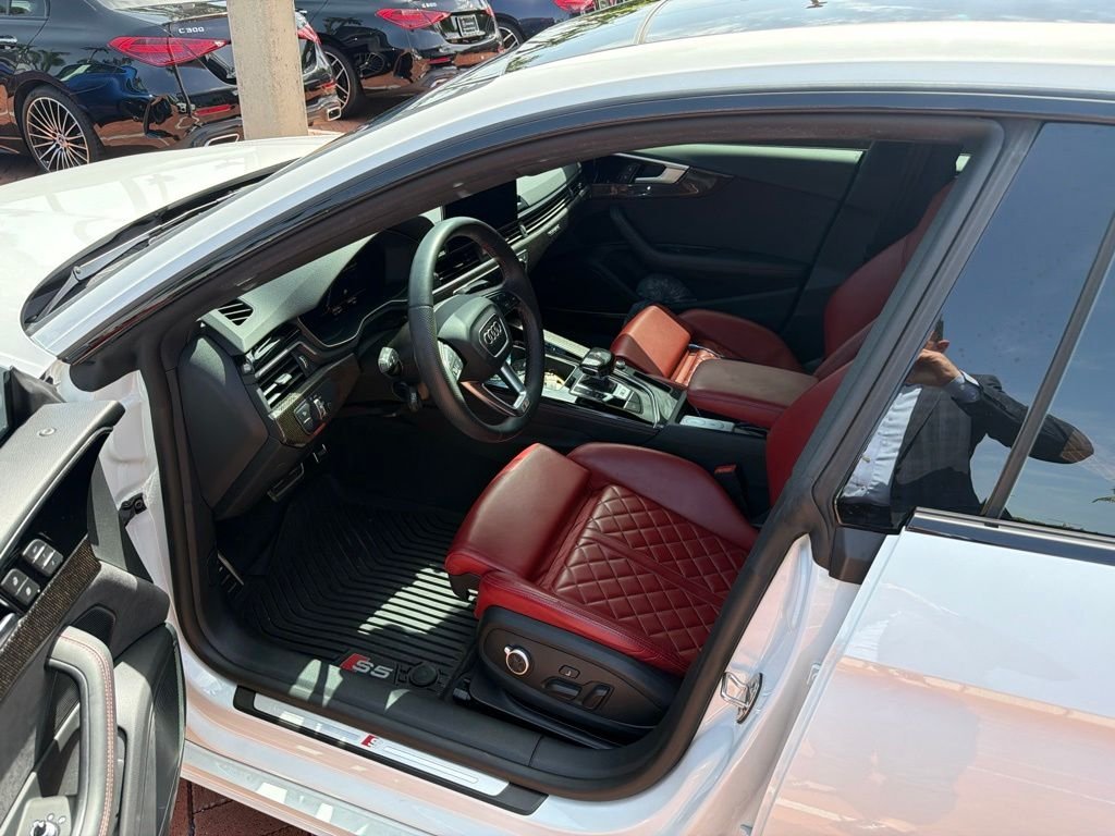 Used 2024 White Audi Premium Plus image 3