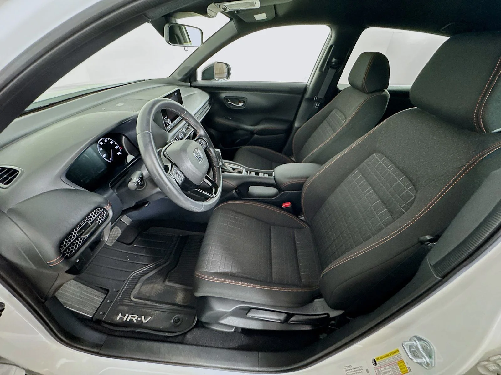 Used 2024  Honda Sport image 20