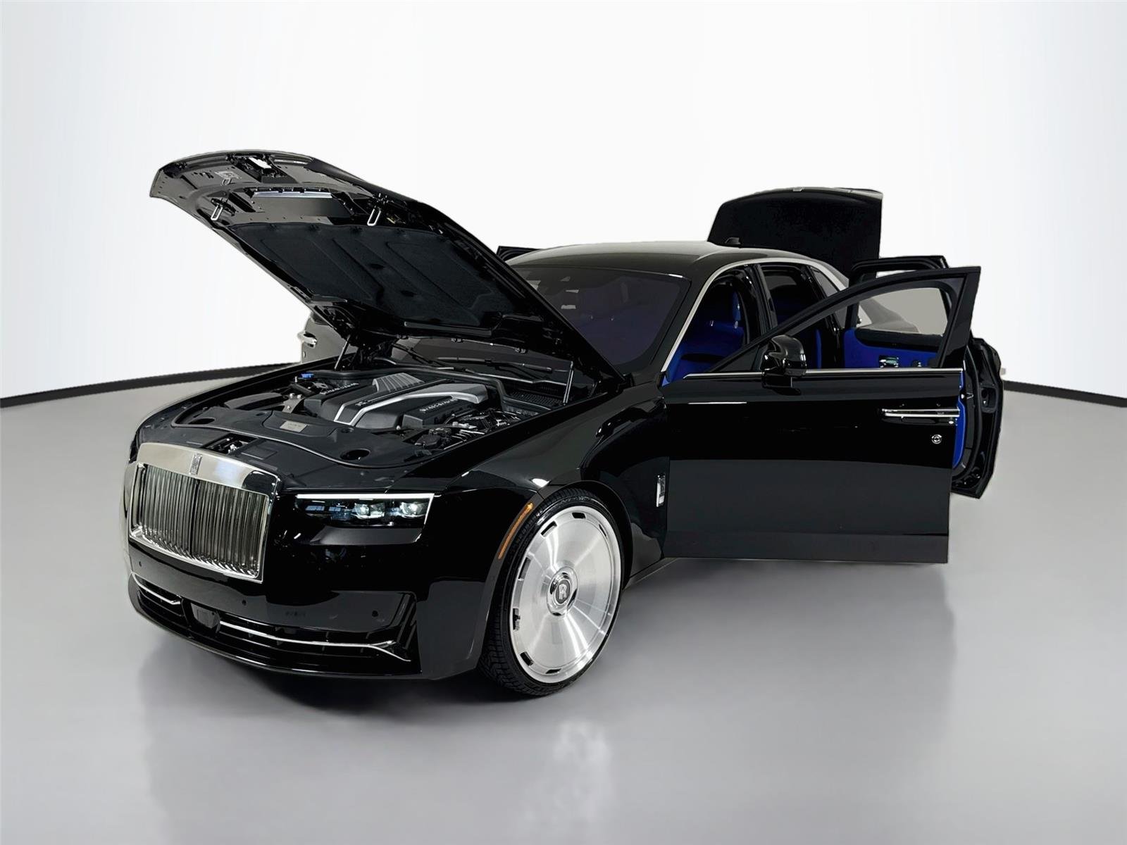 Used 2025 Black Diamond Rolls-Royce Starlight Headliner | 1 Owner & 3k miles! | 24