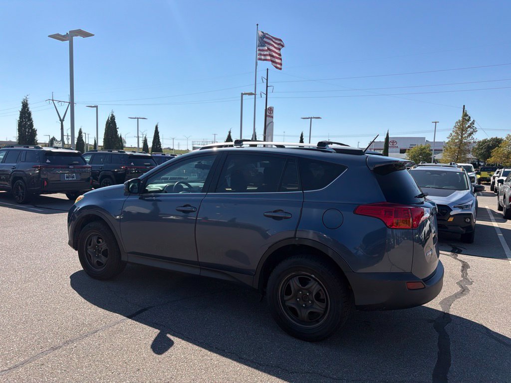 Used 2014 Blue Toyota LE image 6