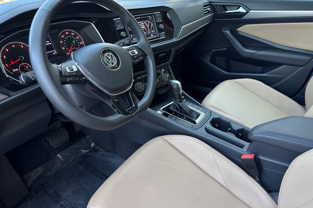 Used 2020 Red Volkswagen 1.4T SE image 14