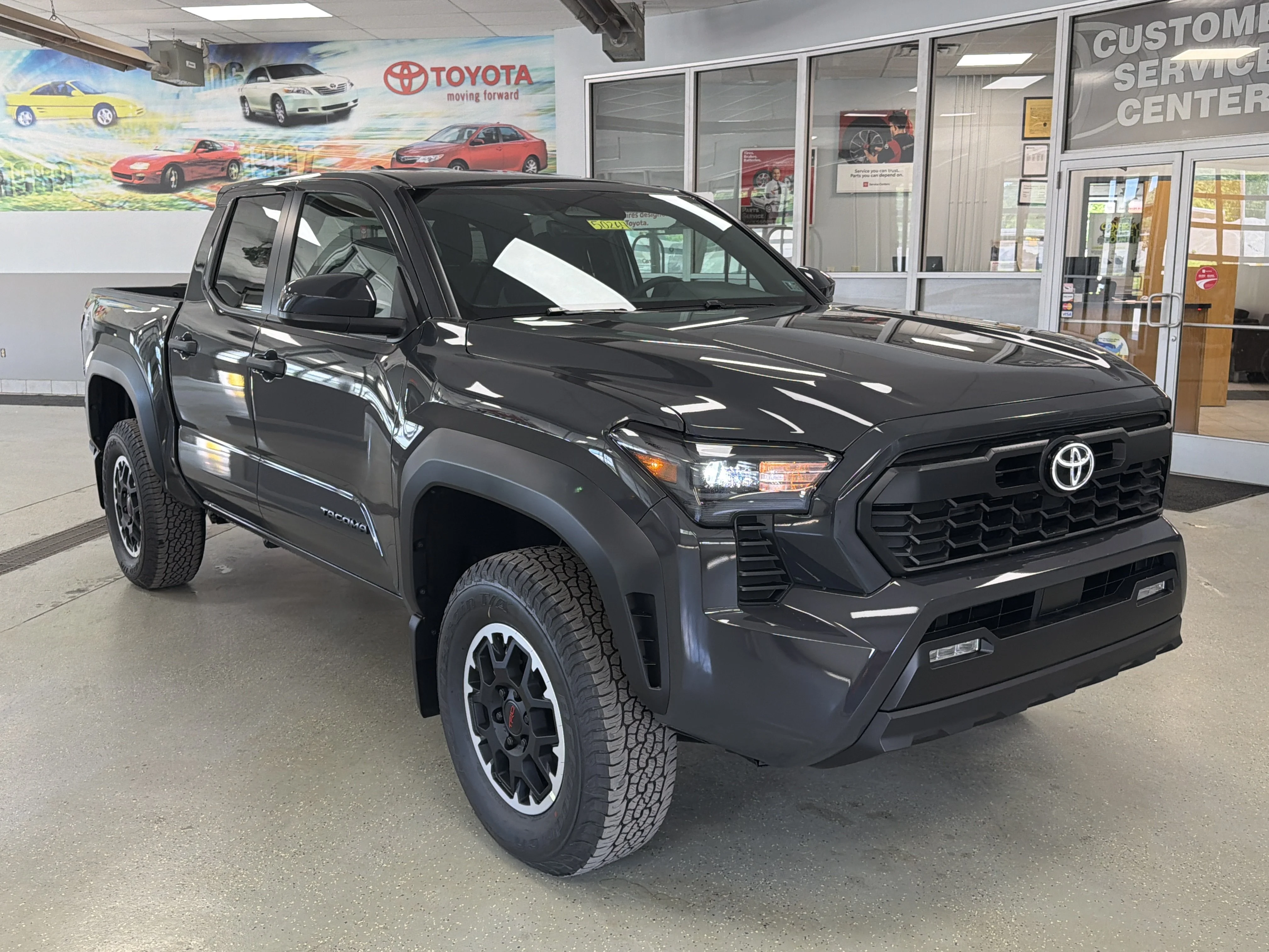 2026 Toyota Tacoma TRD Off Road - Photo 2