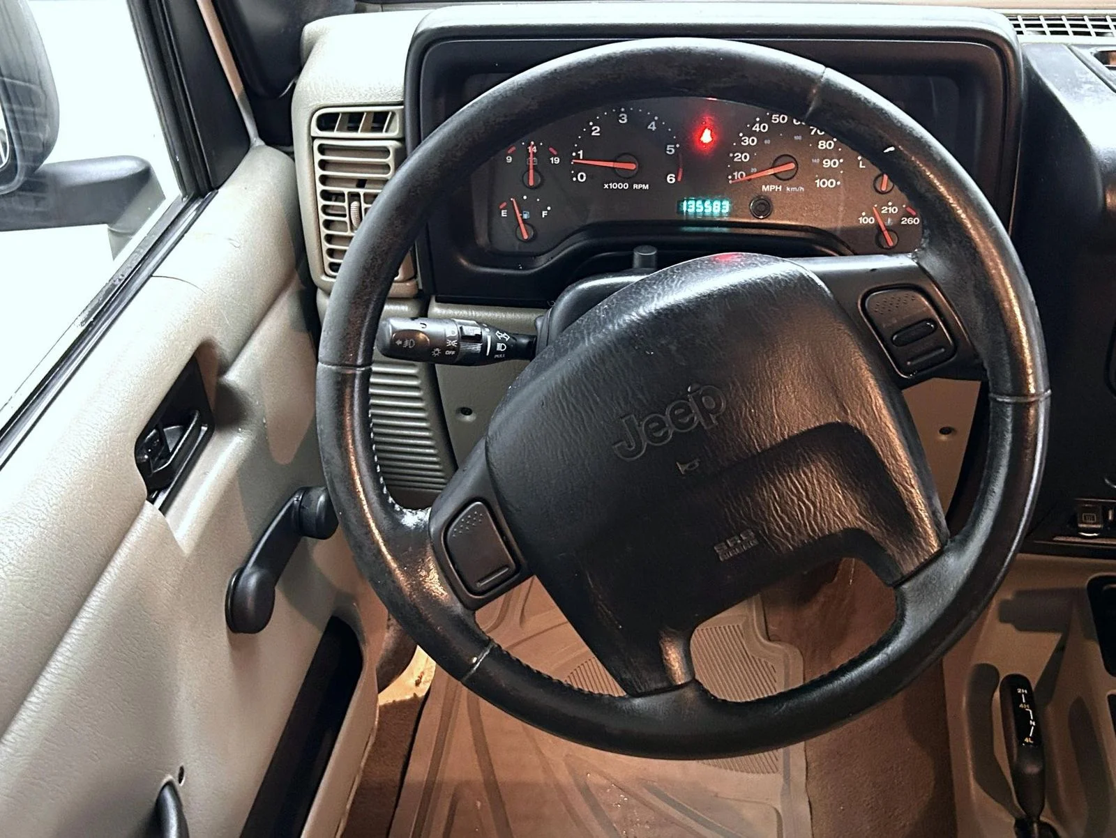 Used 2003 White Jeep Sport image 12