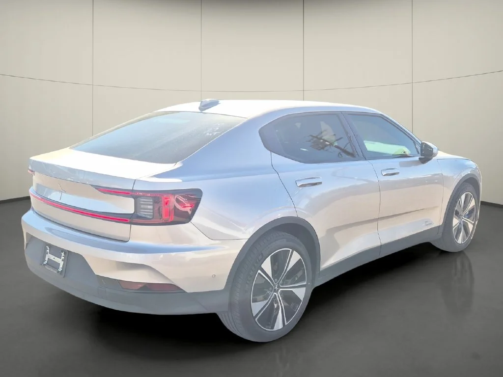 Used 2024  Polestar Long Range Single Motor image 7