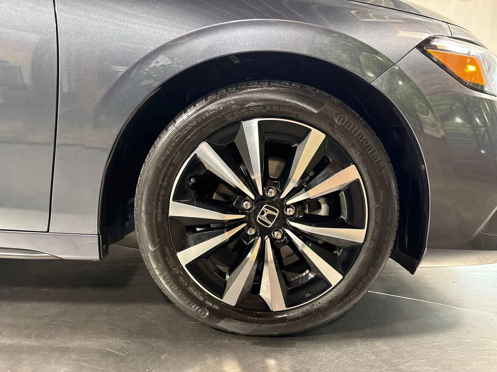 2023 Honda Civic Hatchback EX-L - Photo 43