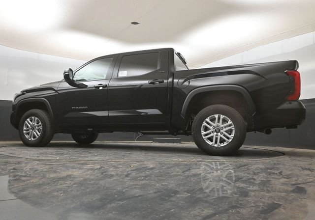 2026 Toyota Tundra SR5 - Photo 19