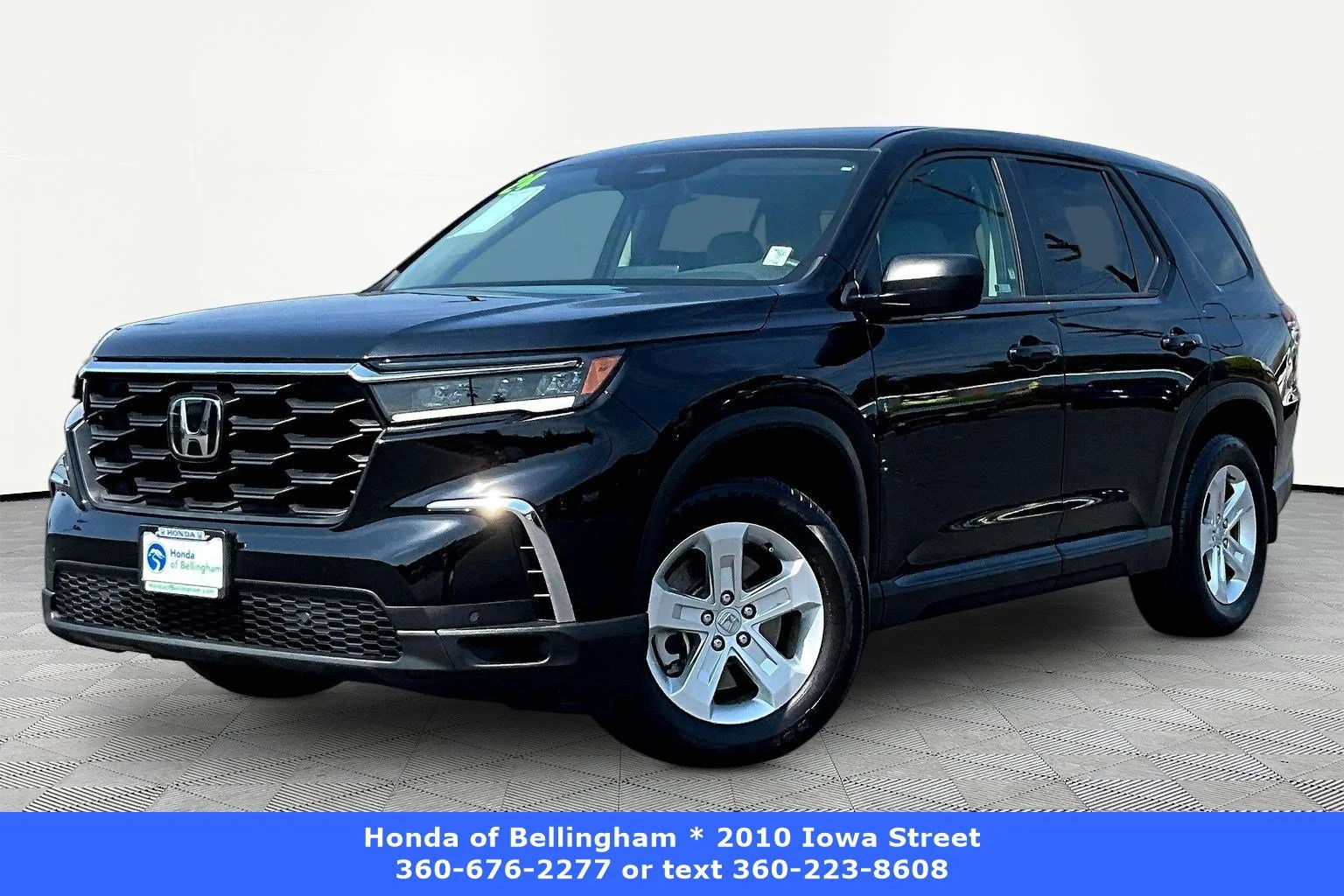 2024 Honda Pilot LX - Photo 35