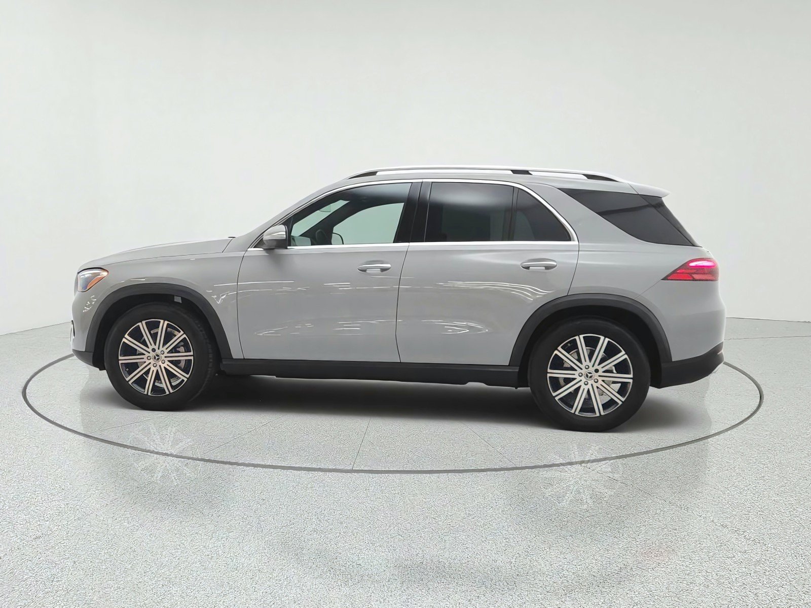 New 2026 MANUFAKTUR Alpine Grey Mercedes-Benz GLE 350 SUV image 8