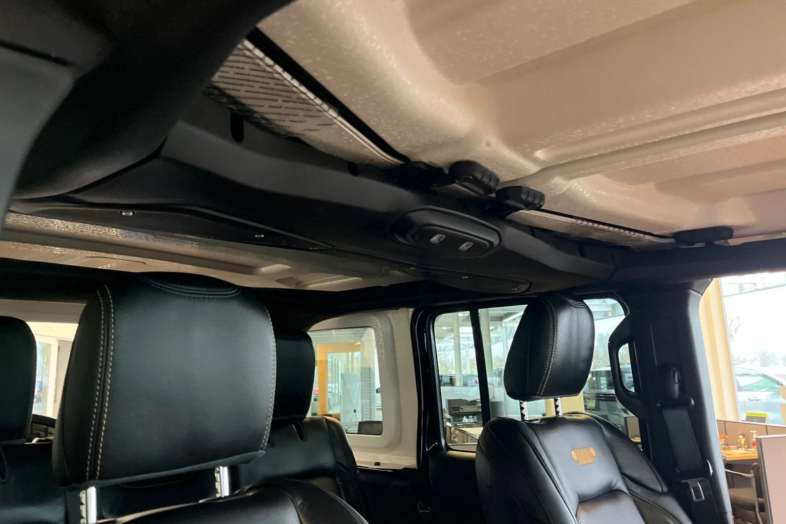 2026 Jeep Wrangler 4-Door Sport - Photo 15