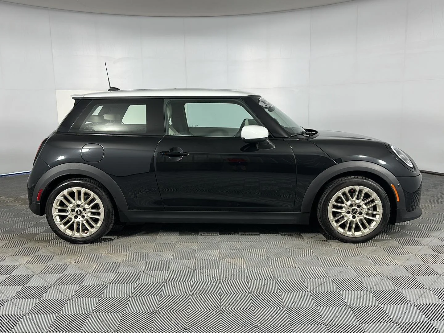 Used 2025 Midnight Black II Metallic MINI Cooper S image 25