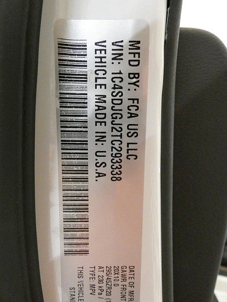 New 2026 White Knuckle Clear-Coat Exterior Paint Dodge R/T 392 AWD image 29