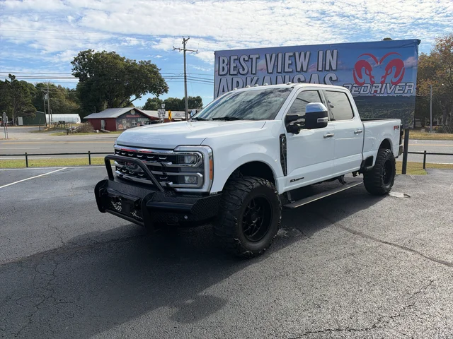 2023 Ford F-350 Super Duty LARIAT