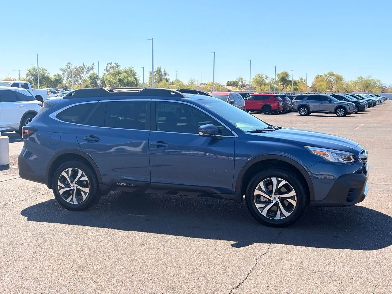 Used 2021 Abyss Blue Pearl Subaru Limited image 8