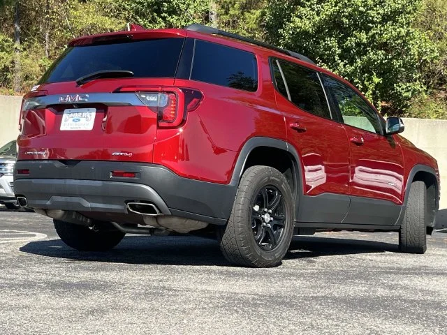 Used 2023 Red GMC AT4 image 3