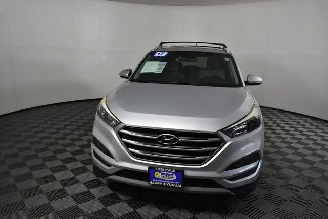 Used 2017 Silver Hyundai Sport image 3