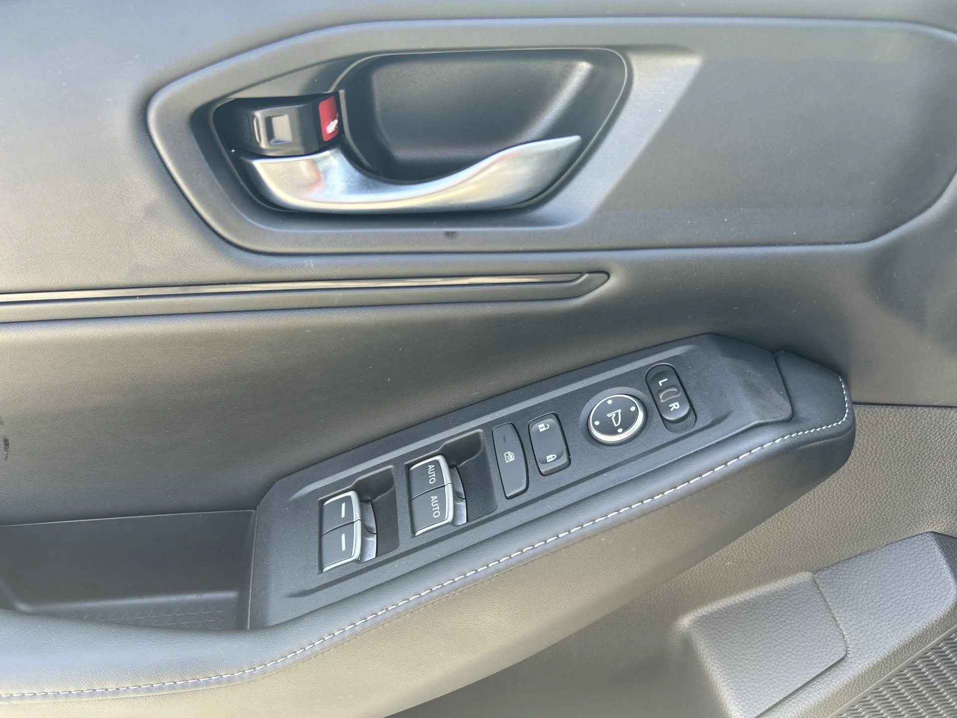 Used 2023 Urban Gray Pearl Honda Sport image 15