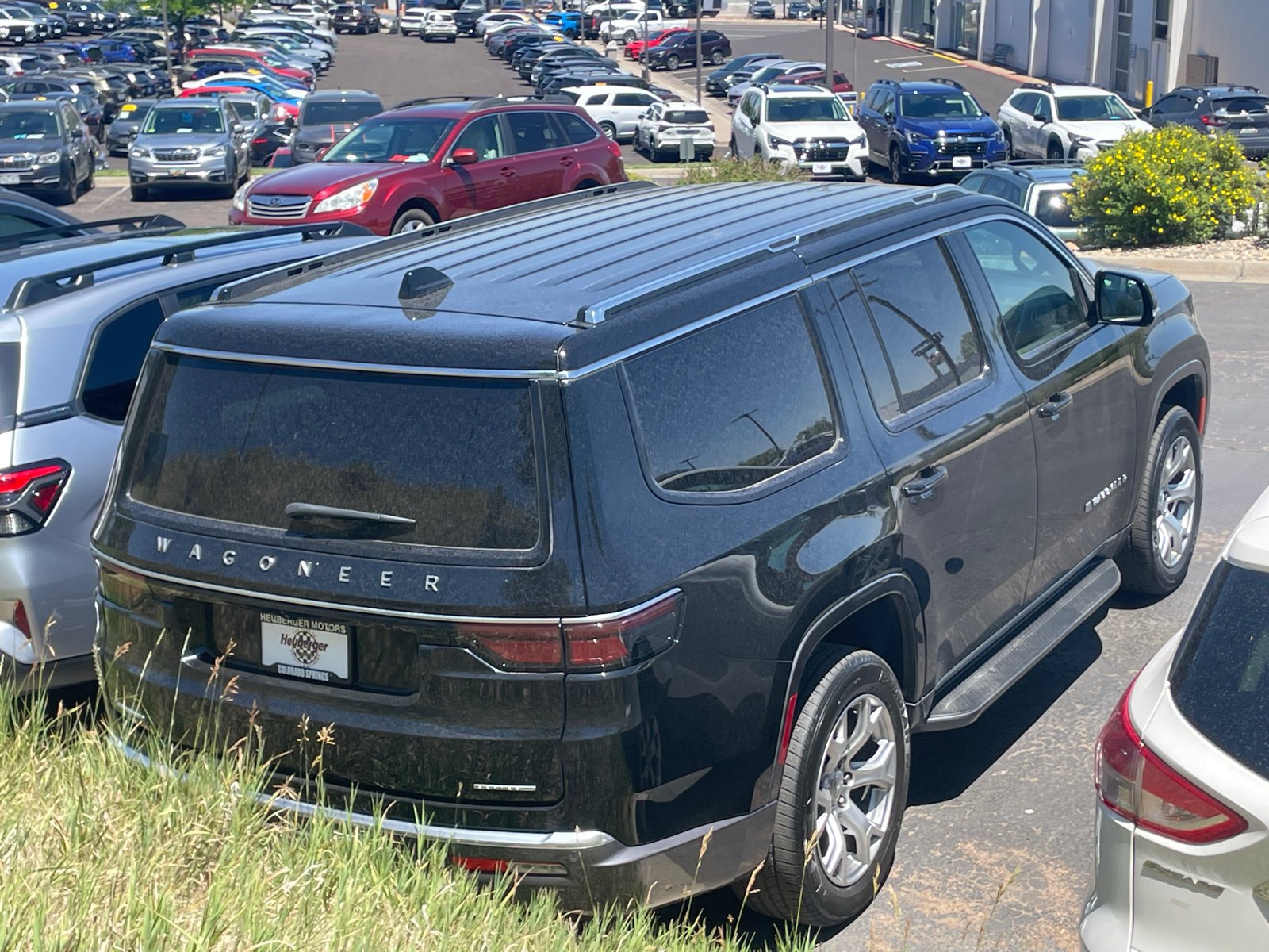 Used 2022 Diamond Black Crystal Pearlcoat Jeep Series II image 3