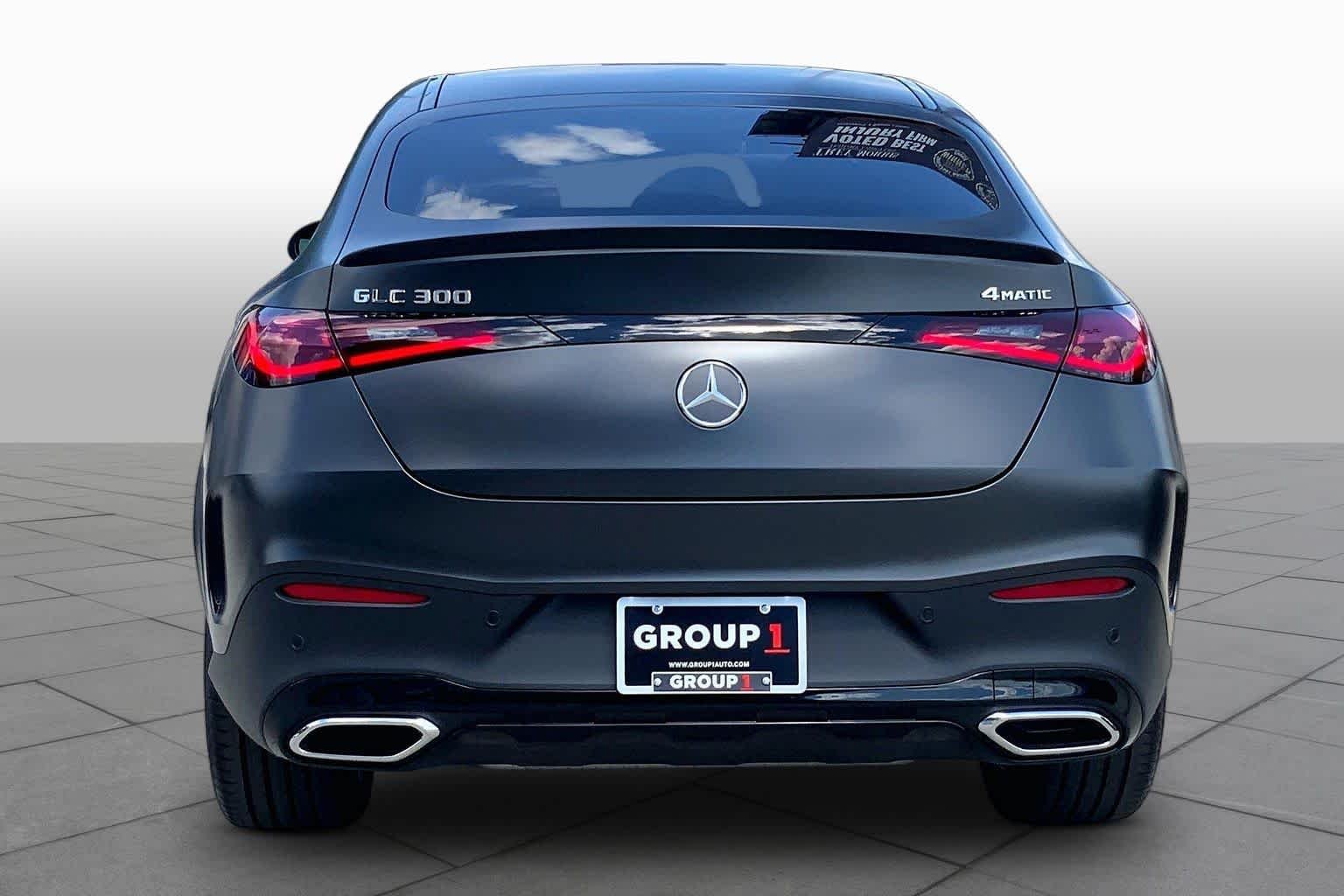 New 2027 MANUFAKTUR exclusive graphite grey magno Mercedes-Benz GLC 300 image 4