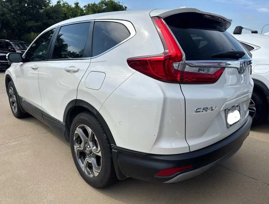Used 2018 White Diamond Pearl Honda EX image 6