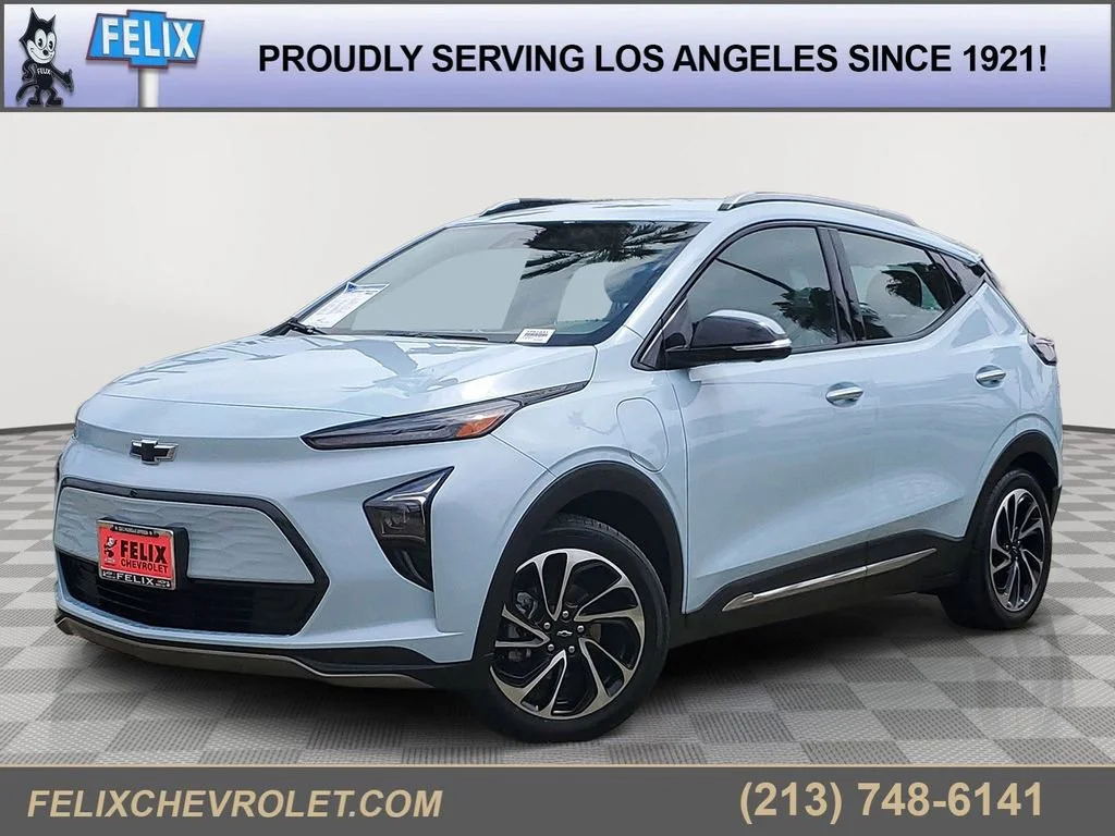 2023 Chevrolet Bolt EUV Premier's photo