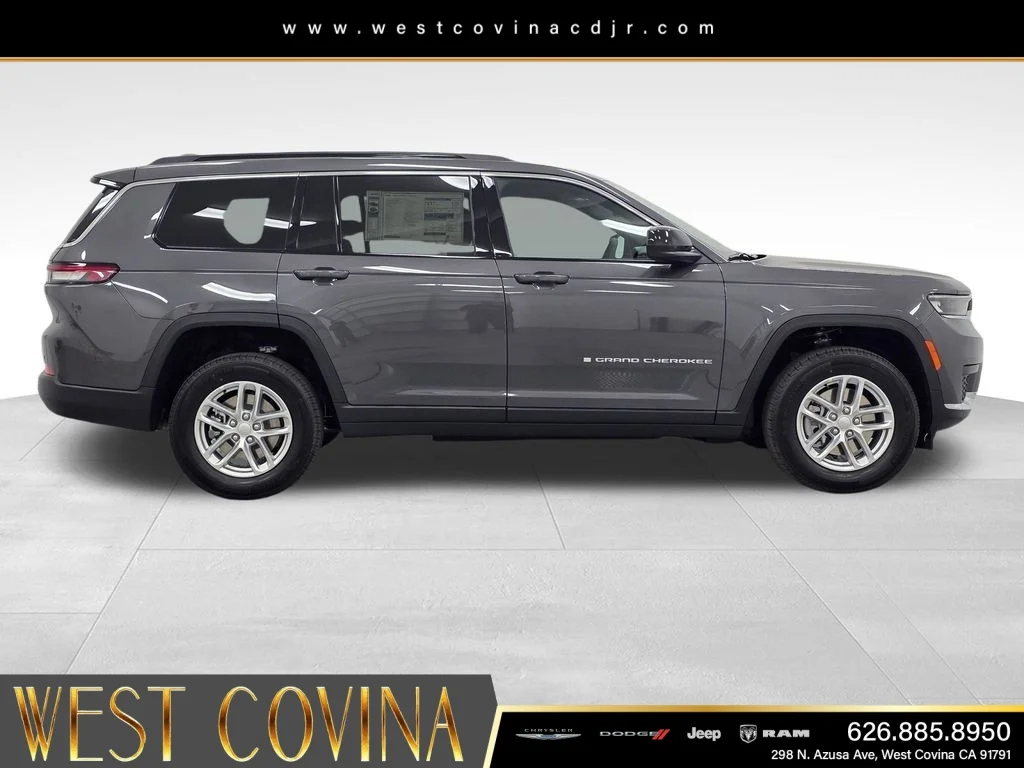 New 2026 Baltic Gray Metallic Clear-Coat Exterior Paint Jeep Laredo image 8