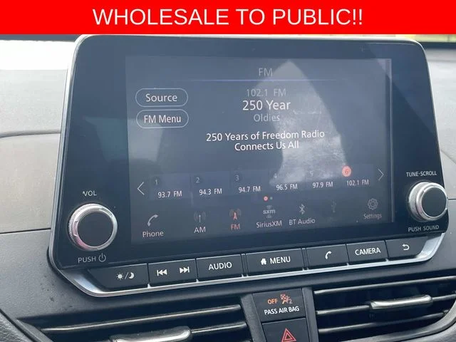 Used 2020 Black Nissan 2.5 S image 23
