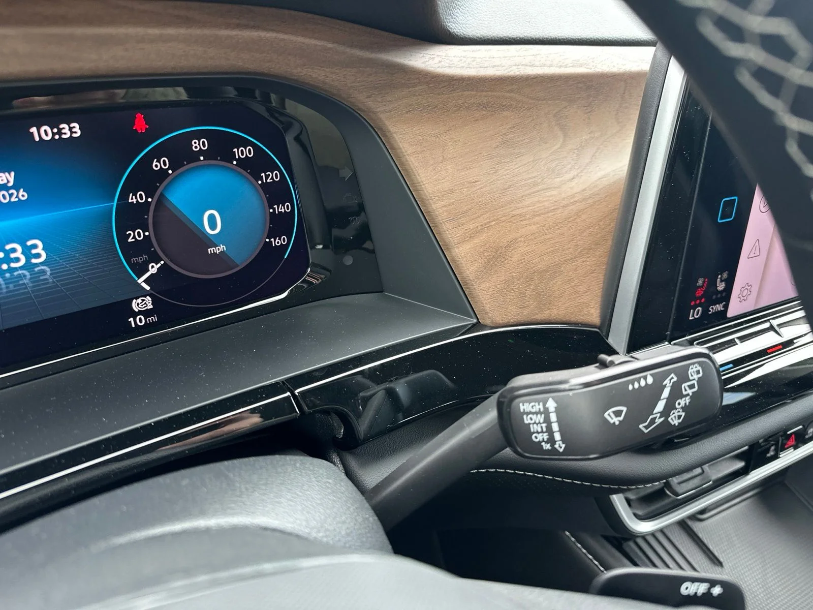 2026 Volkswagen Atlas SE w/Tech - Photo 52