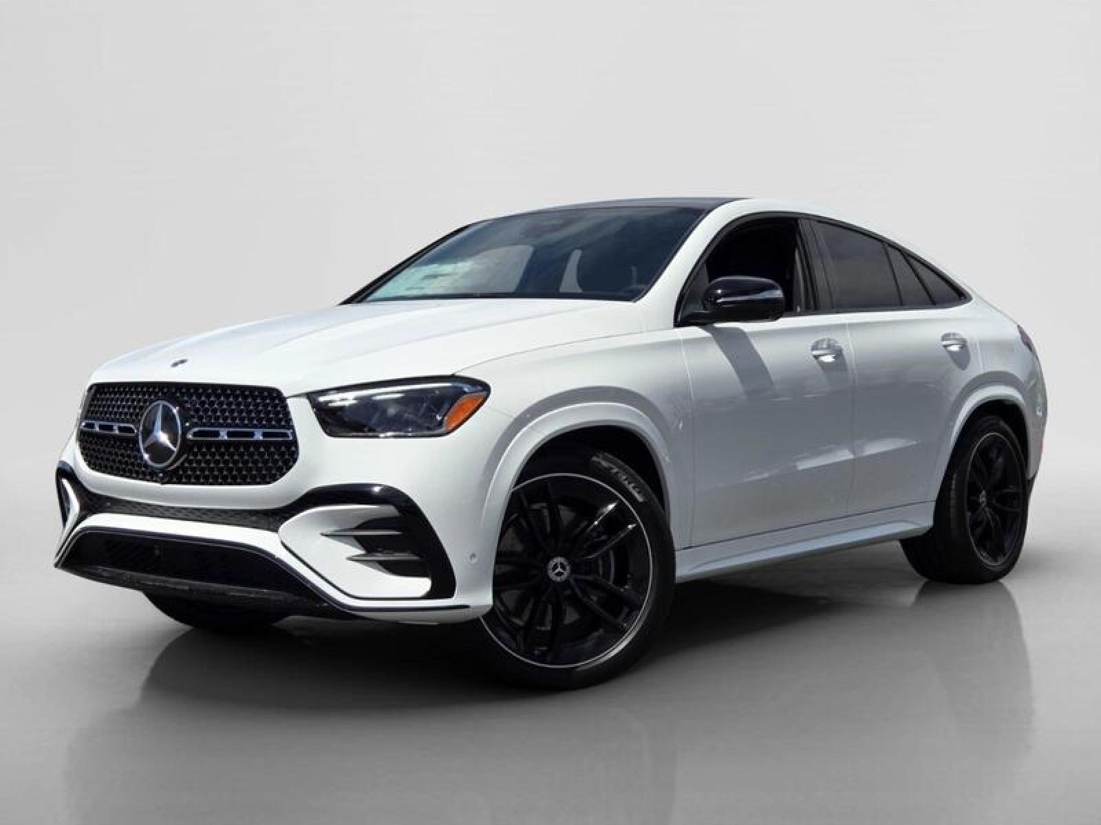 New 2026 Polar White Mercedes-Benz GLE 450 4MATIC® Coupe image 1