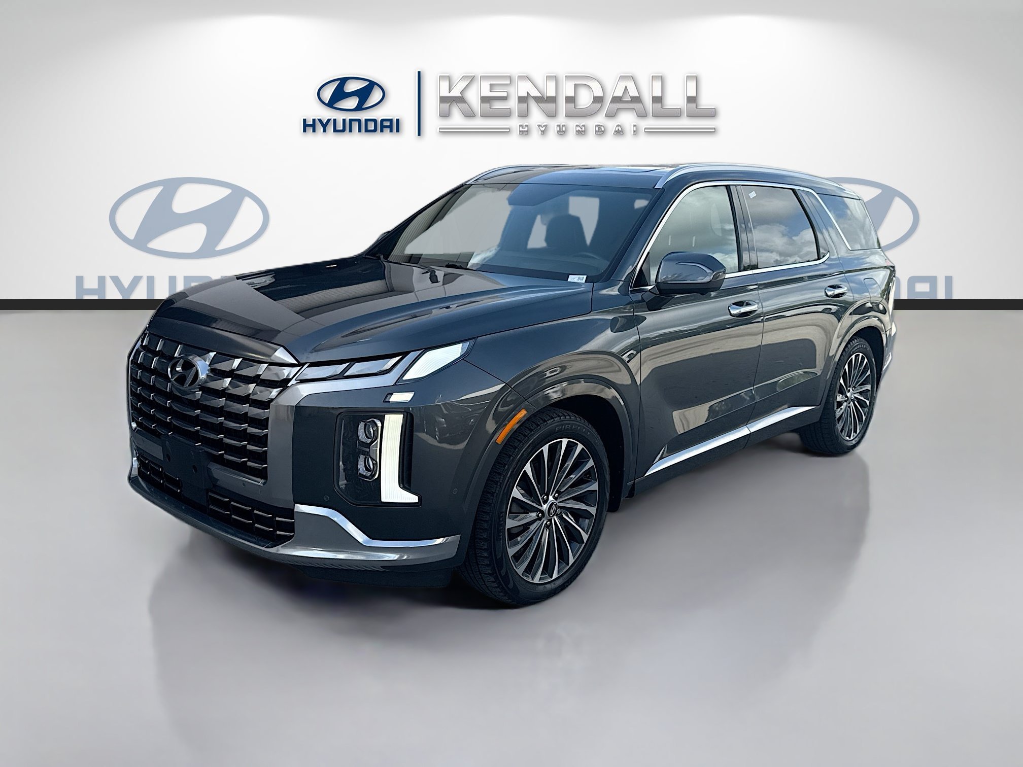 Used 2023 Steel Graphite Hyundai Calligraphy image 3