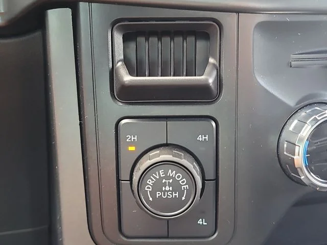 Used 2024 Blue Ford XLT image 29