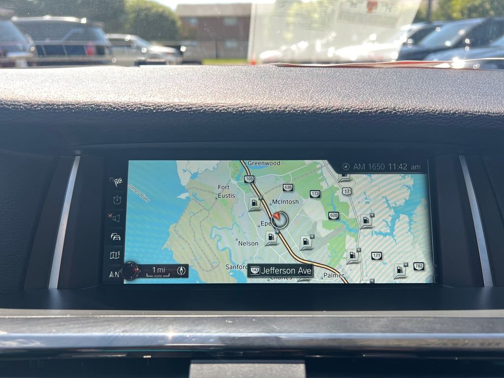 Used 2017 Silver BMW xDrive28i image 21
