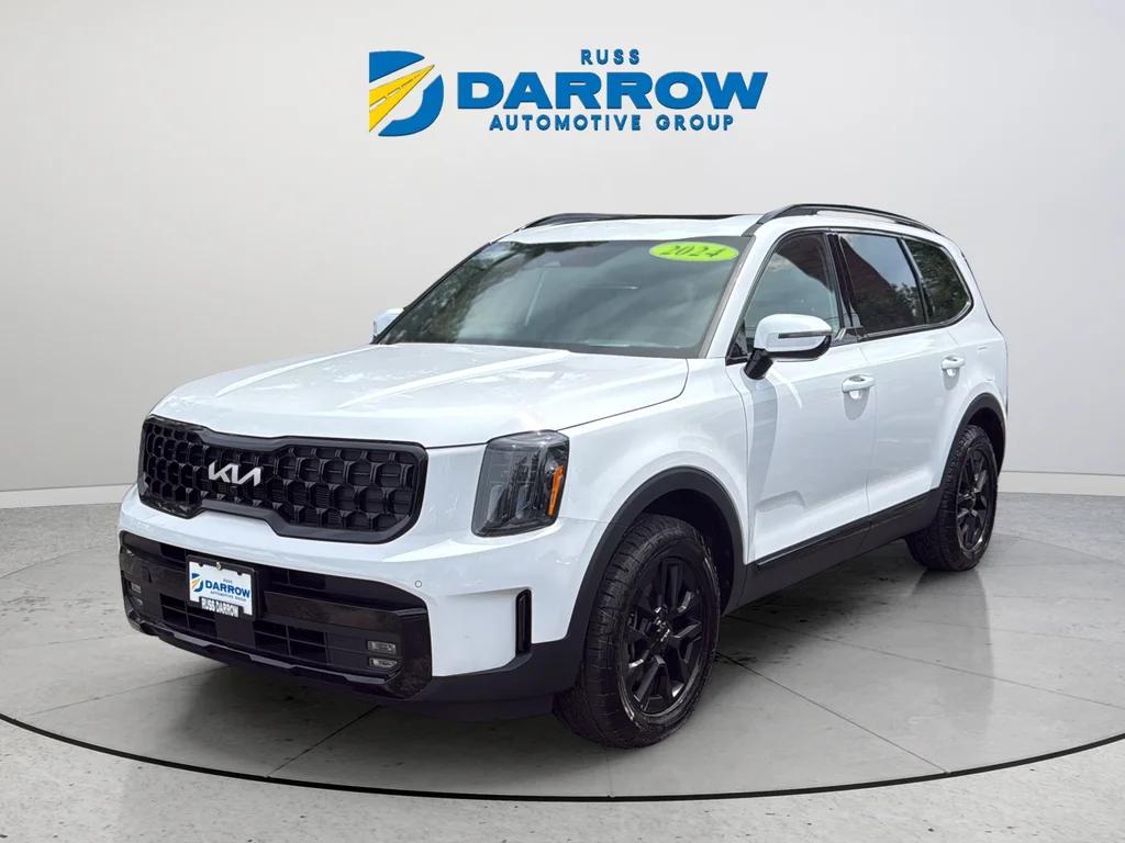 Used 2024 White Kia SX-Prestige X-Pro image 1