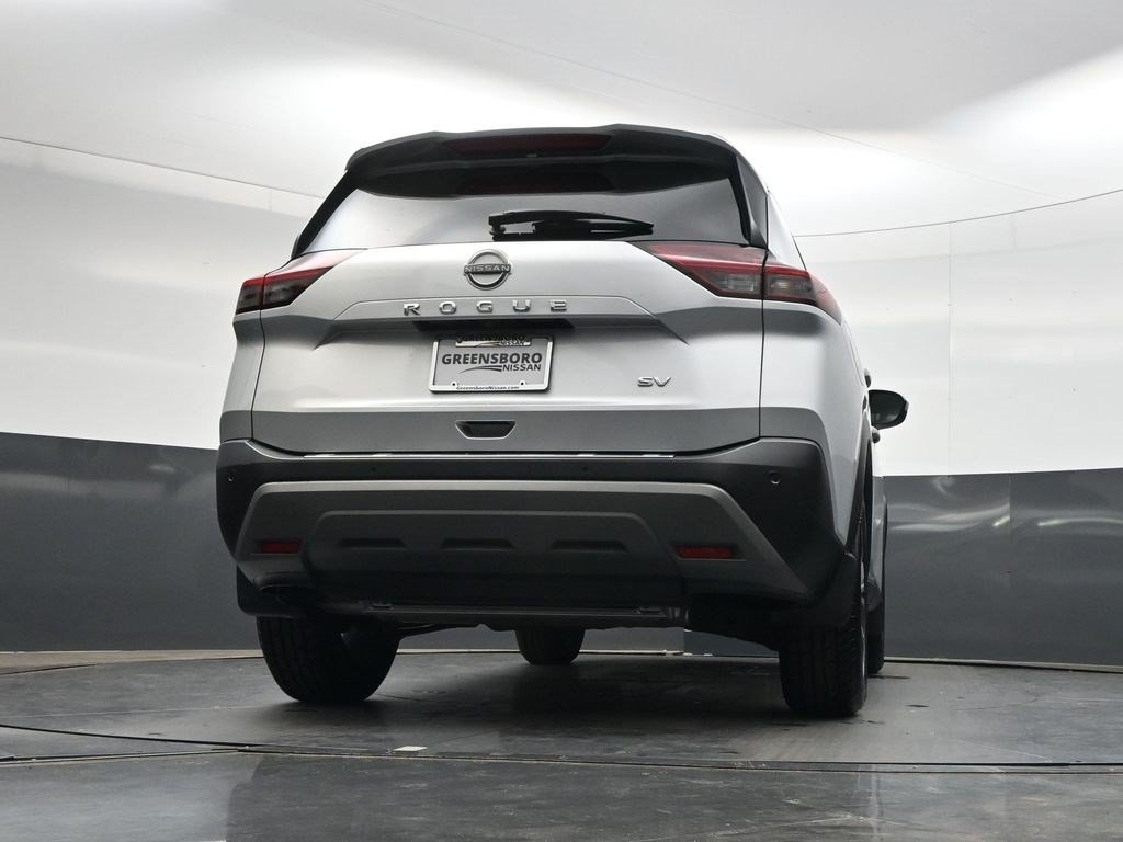 Used 2023 Brilliant Silver Metallic Nissan SV image 41