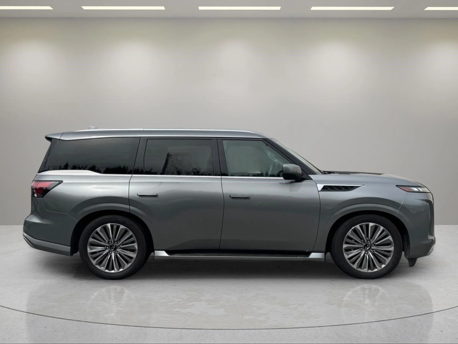 Certified Used 2025 Dynamic Metal INFINITI SENSORY image 6
