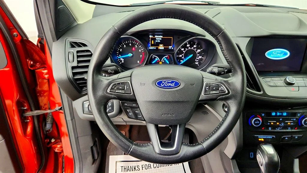 Used 2019 Sedona Orange Metallic Ford SEL FWD image 12