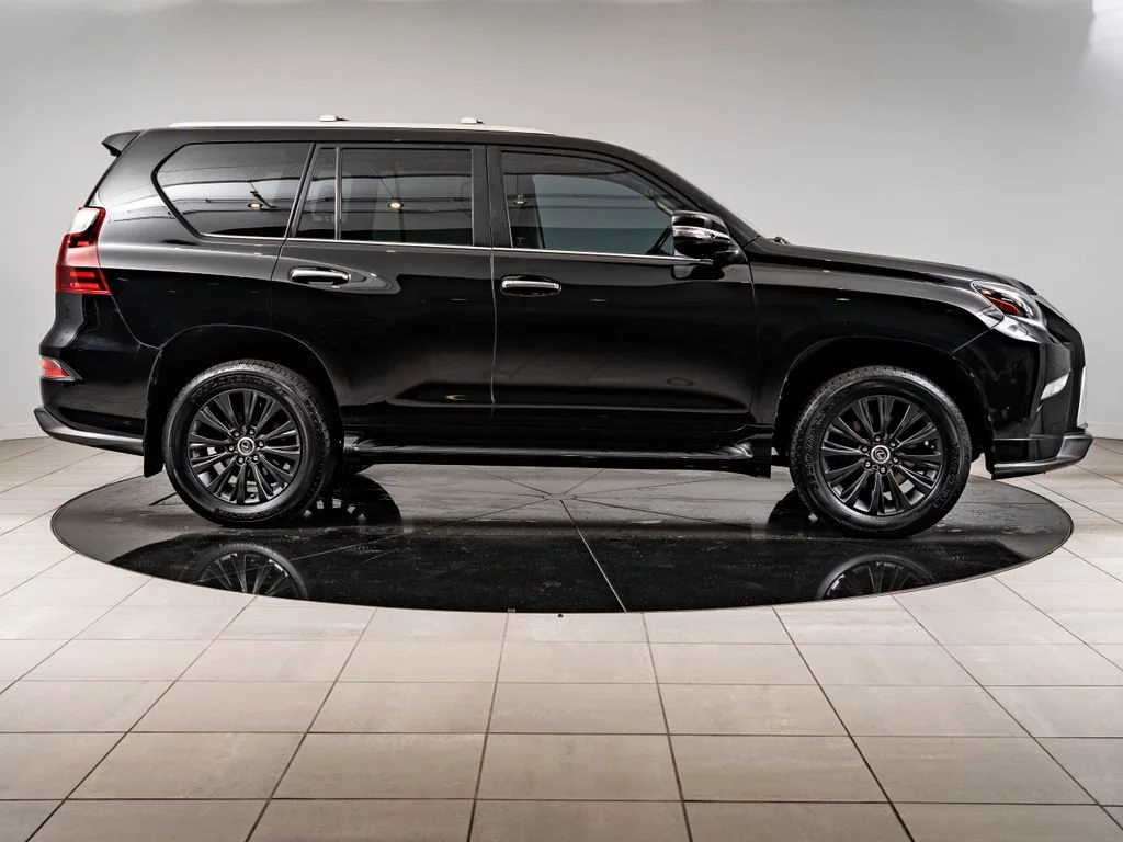 Used 2021 Onyx Black Lexus 460 Premium image 11