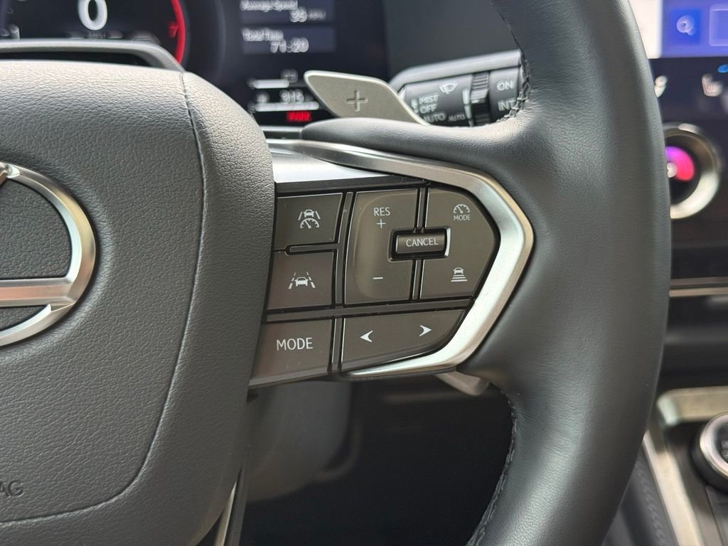 Used 2025 Black Lexus 550 Luxury+ image 30