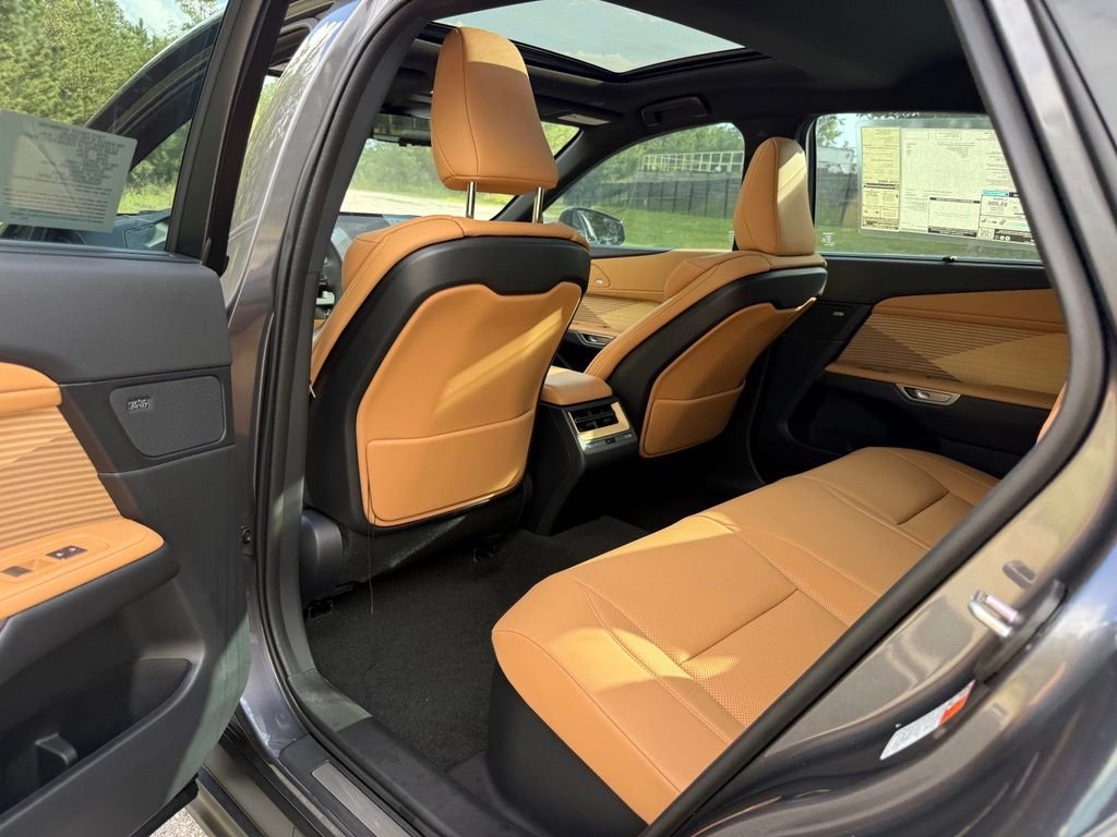 New 2026 Cloudburst Gray Lexus ES 350e LUXURY image 21