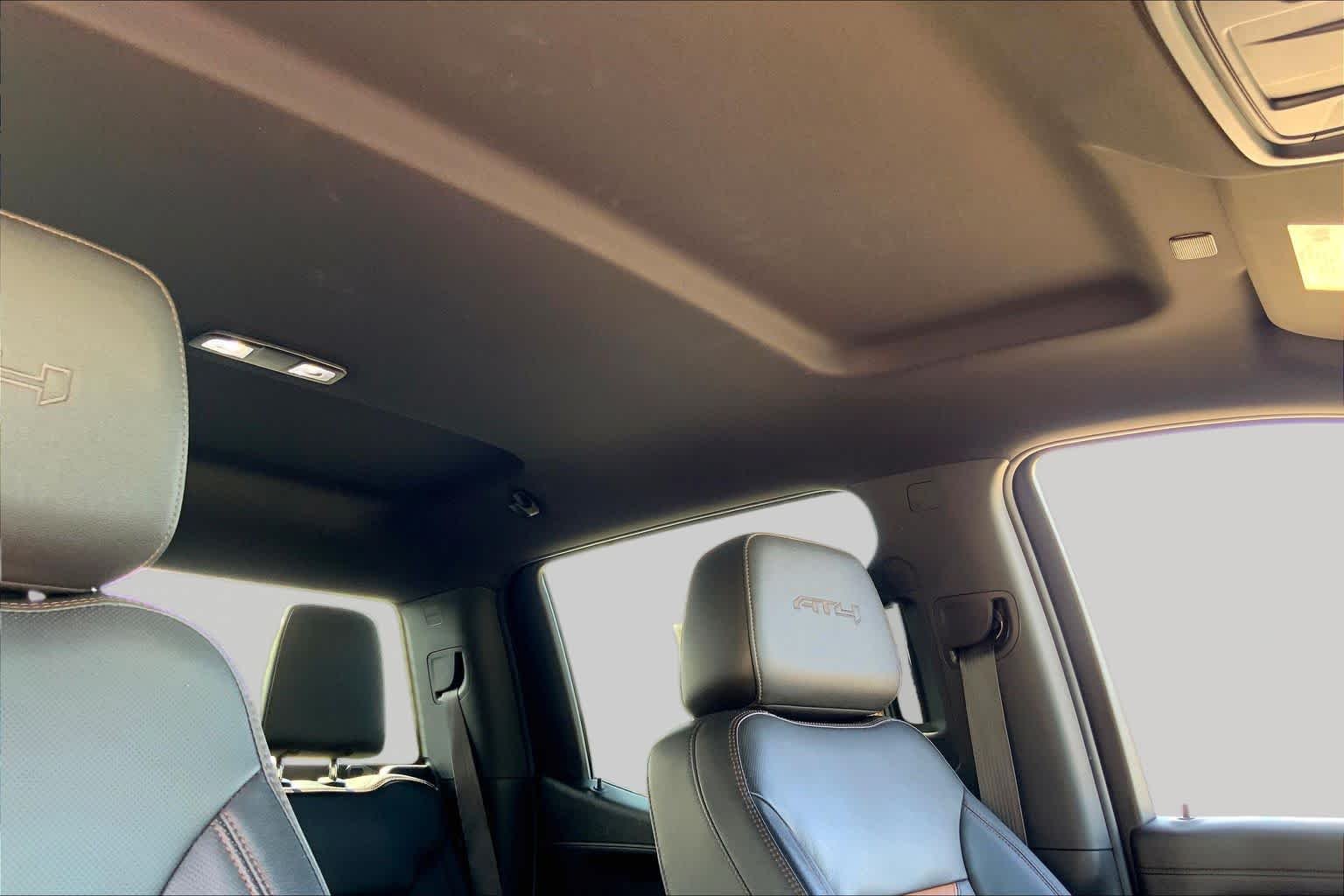 Used 2021 Ebony Twilight Metallic GMC AT4 image 14