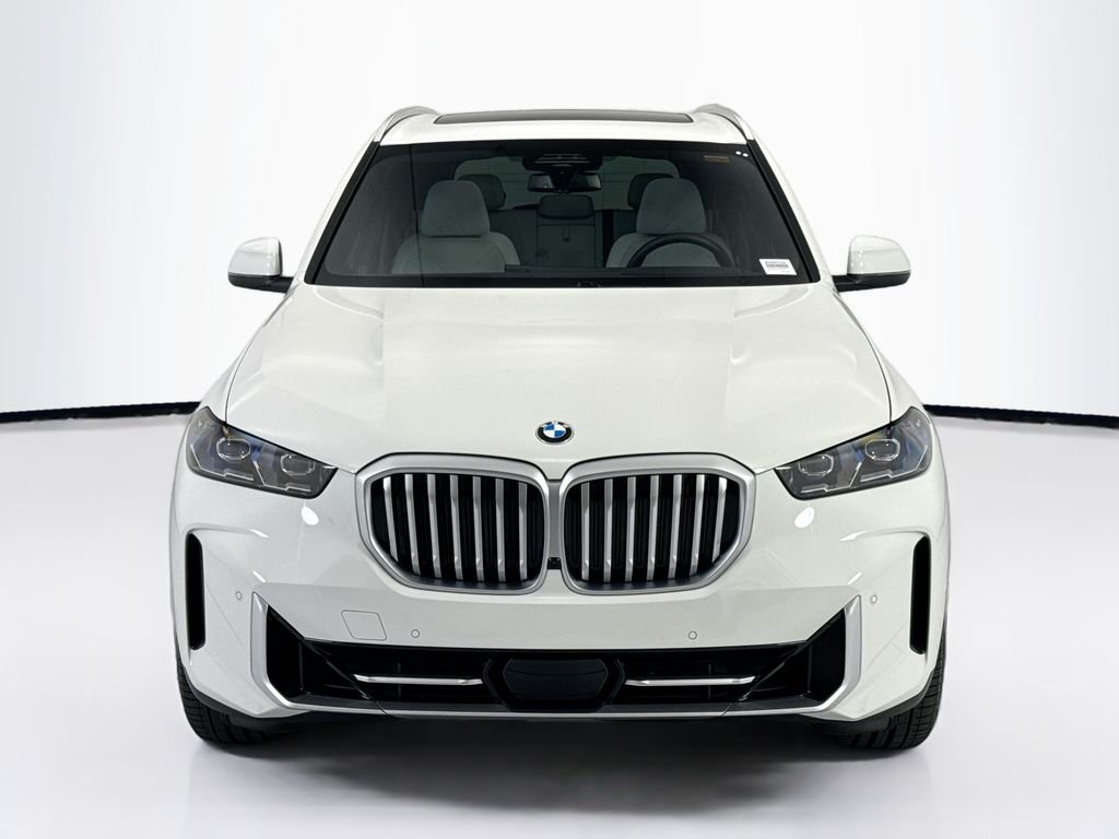 Certified Used 2025 Alpine White BMW xDrive40i image 2