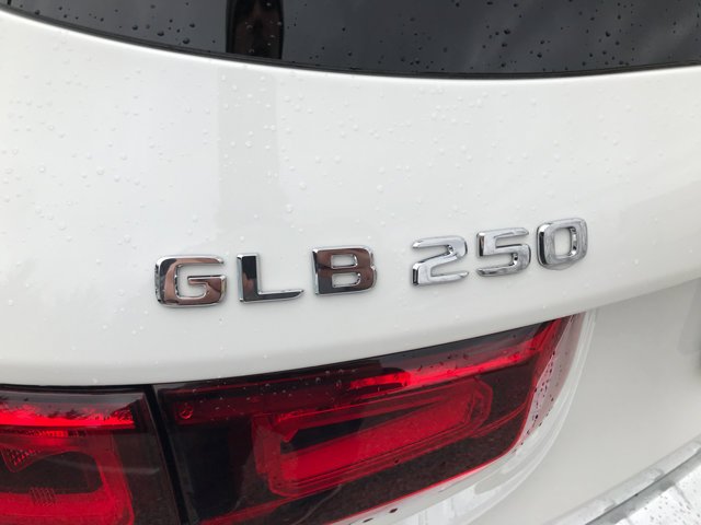 2023 Mercedes-Benz GLB Base - Photo 11