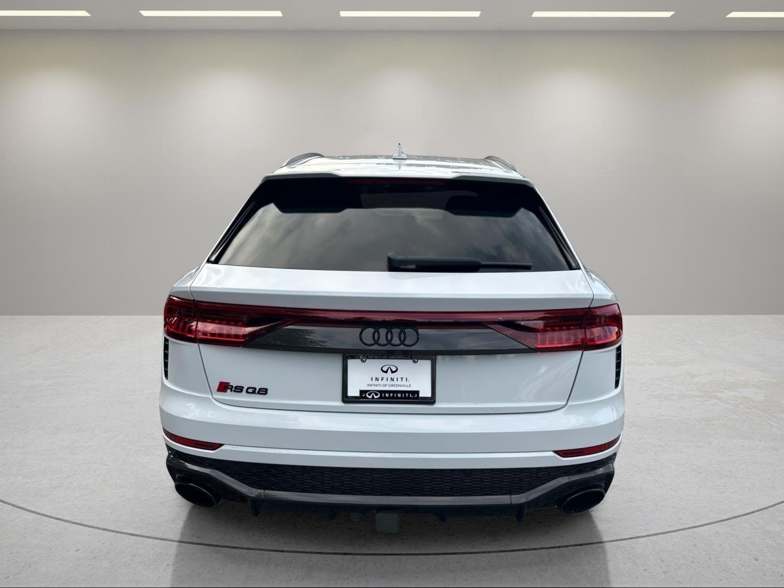 Used 2021 Glacier White Metallic Audi  image 4