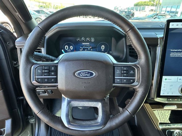 Used 2024 Green Ford King Ranch image 34