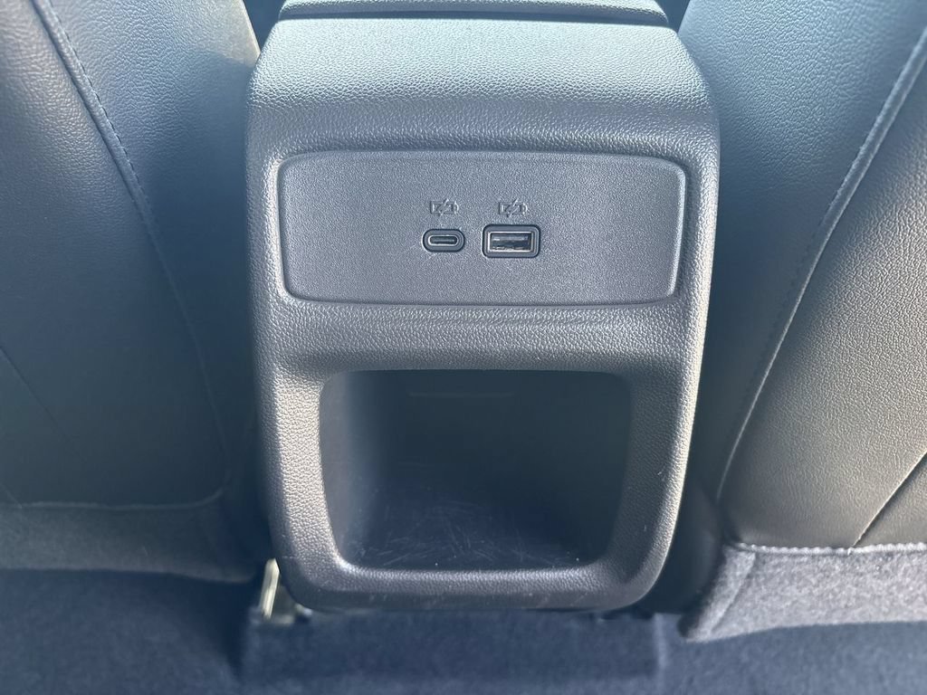 2024 Chevrolet Trax LT - Photo 24