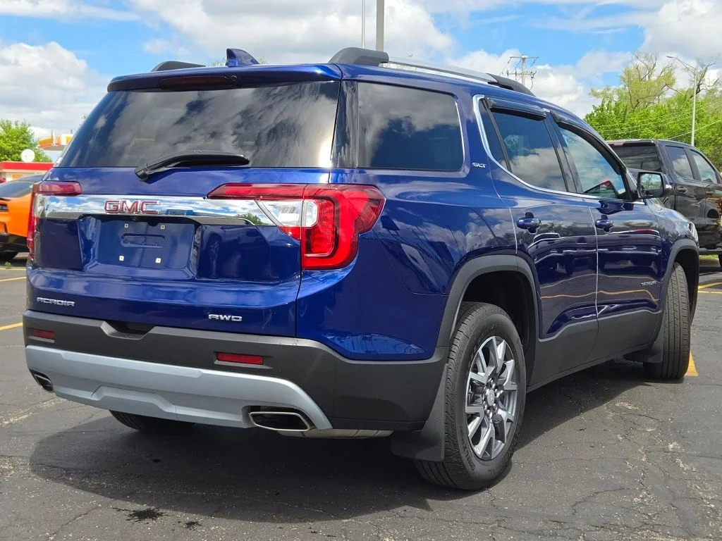 Used 2023 Blue GMC SLT image 13