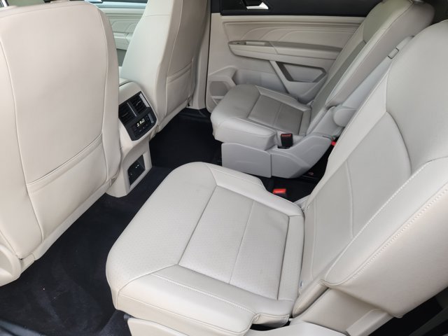 car-gallery-32