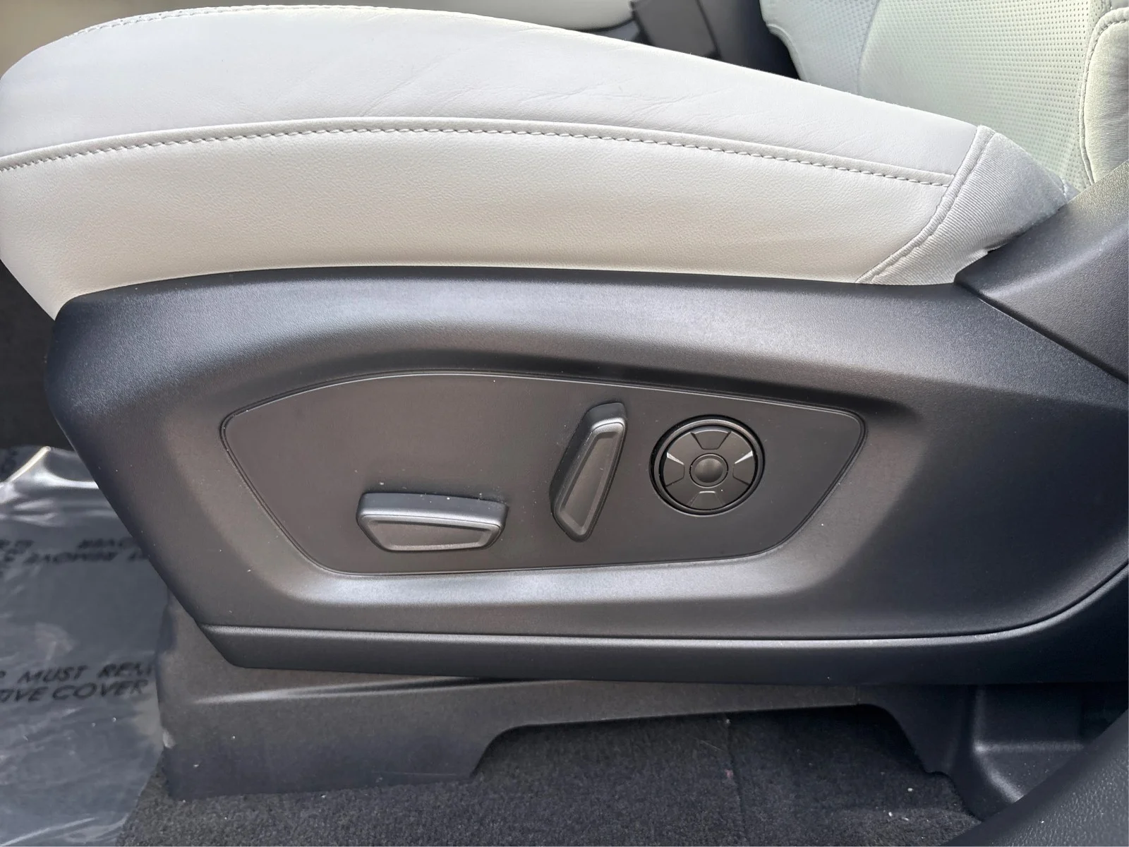 New 2026 Rapid Red Metallic Tinted Clearcoat Ford Platinum™ image 16