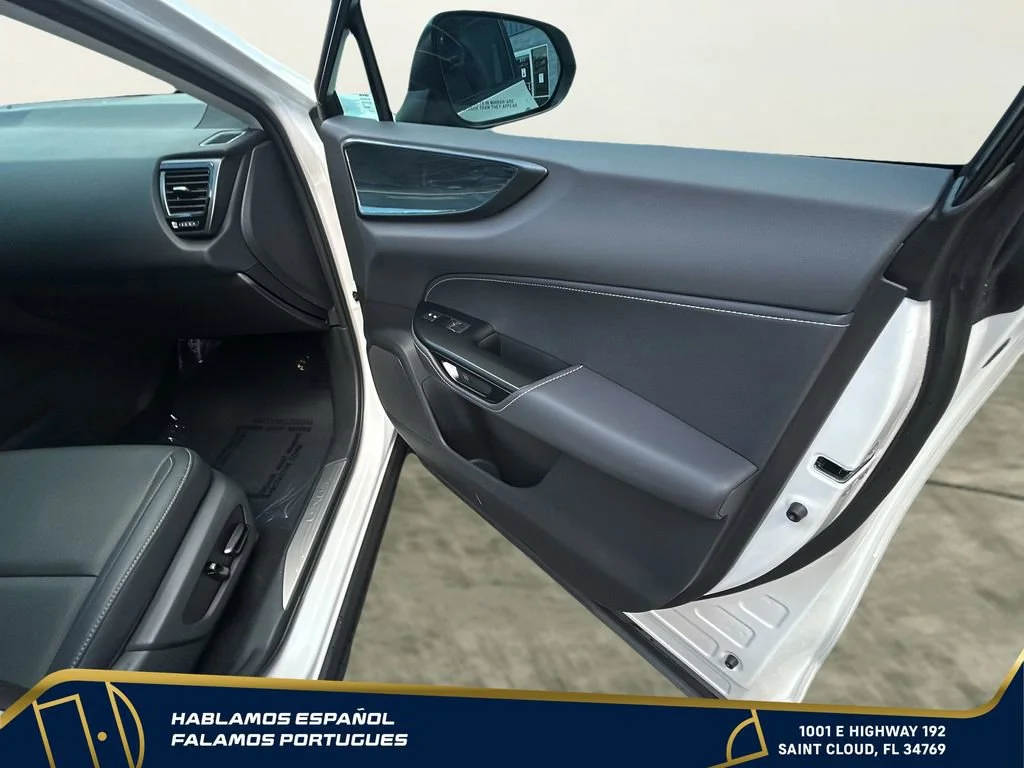 Used 2025 White Lexus Premium image 32